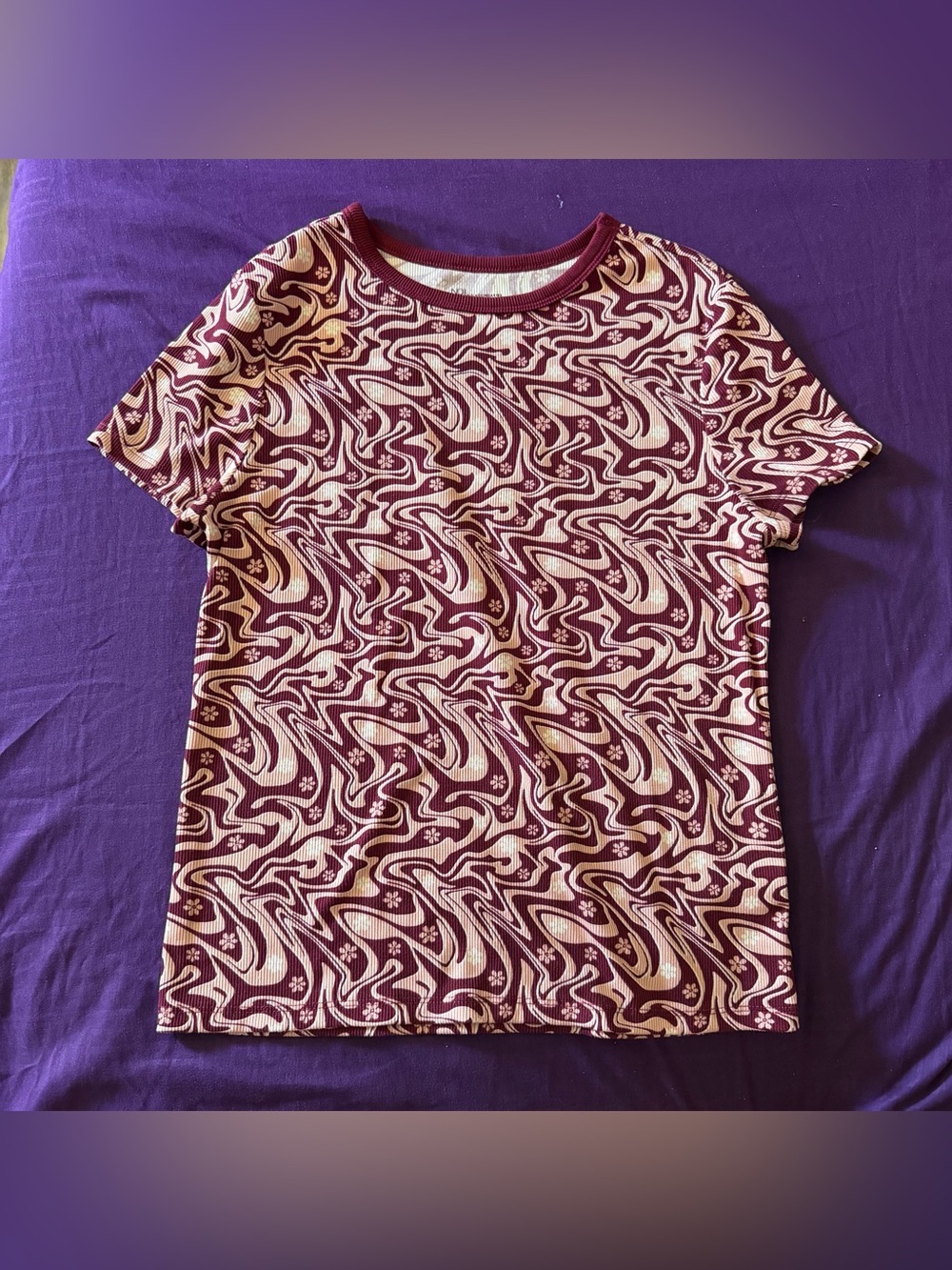 No Boundaries - Juvenile swirled pink/burgundy shirt